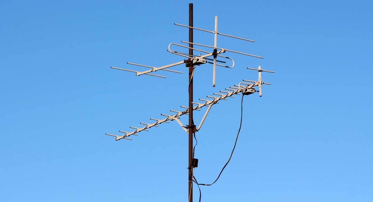 How to Ground a TV Antenna Correctly